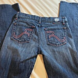 Rock & Republic Blue Jeans w/Signature Stitching &‎ Embellished Pockets, Size 27